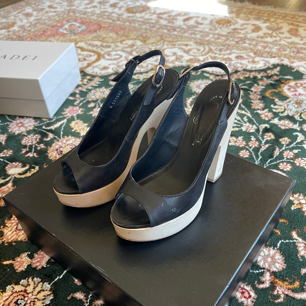 CHANEL HEELS